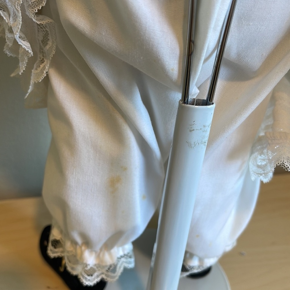 The Hamilton collection McKenzie doll - Picture 13 of 14